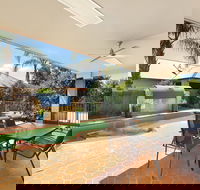 Edward Parry Motel  Apartments - Tourism Canberra