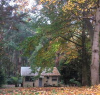Hill N Dale Farm Cottages - Tourism Canberra