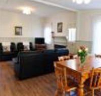 Country Gate Cottages - Tourism Canberra