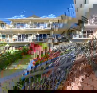 Yamba Beach Motel - Tourism Canberra