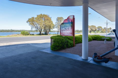 Heyfield Motel & Apartments - Tourism Canberra 1