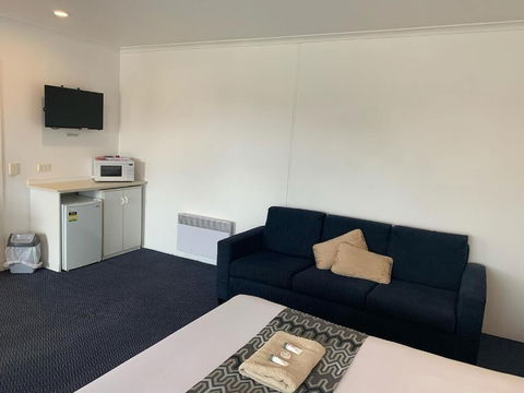 Heyfield Motel & Apartments - Tourism Canberra 4