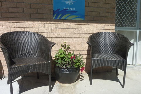 Jadran Motel & El Jays Holiday Lodge - Tourism Canberra 1