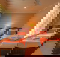 Endeavour Court Motor Inn - Tourism Canberra