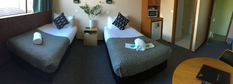 Nowra Motor Inn - Tourism Canberra 6