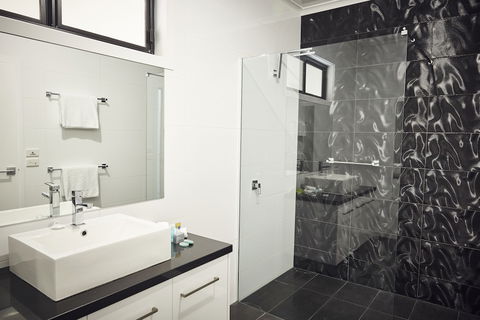 Junction Motel Maryborough - Tourism Canberra 4