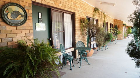 Ningana Motel - Tourism Canberra 1