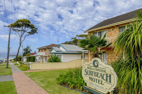 Mollymook Surfbeach Motel And Apartments - Tourism Canberra 0