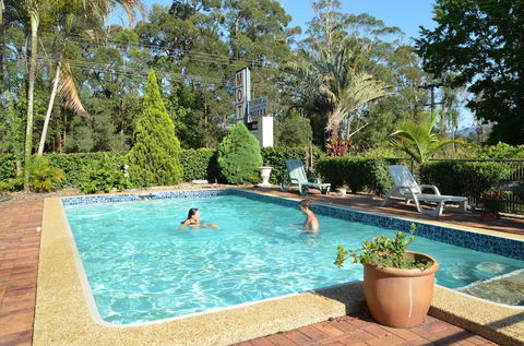Beerwah Glasshouse Mountains Motel - Tourism Canberra 2