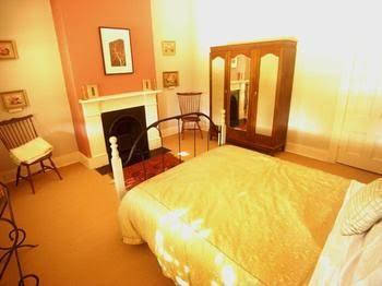 Cromwell House - Tourism Canberra 0