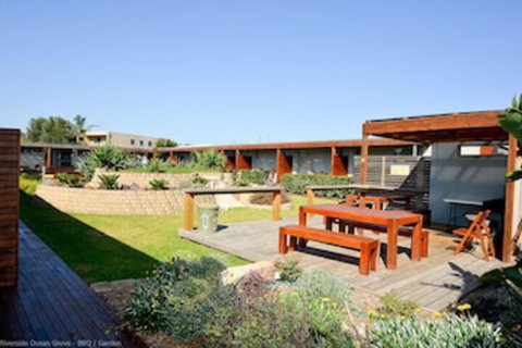 Riverside Ocean Grove - Tourism Canberra 0