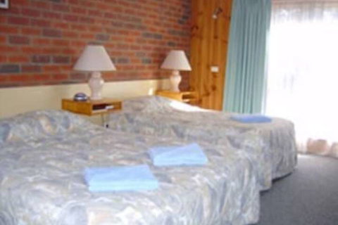 Tooleybuc Country Roads Motor Inn - Tourism Canberra 3