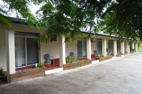 Ocean Shores Motel - Tourism Canberra 1