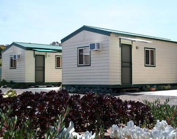 West City Motel - Tourism Canberra 3