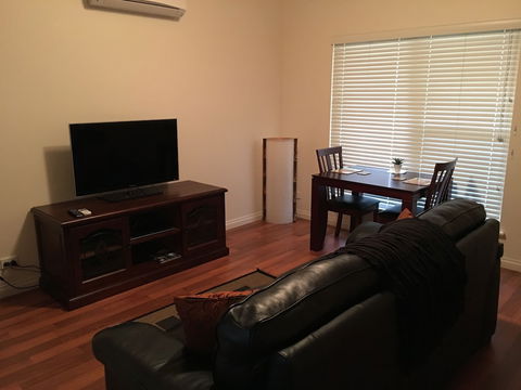 Hahndorf Oak Tree Cottages - Tourism Canberra 5