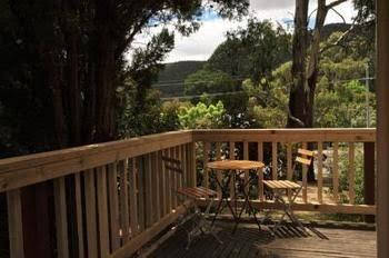 Kingsway Holiday Flats & Gariwerd House. - Tourism Canberra 3