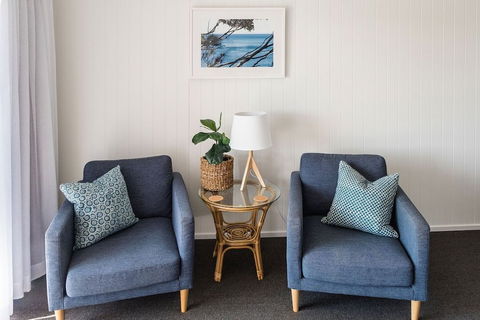 Mollymook Seascape Motel & Apartments - Tourism Canberra 1