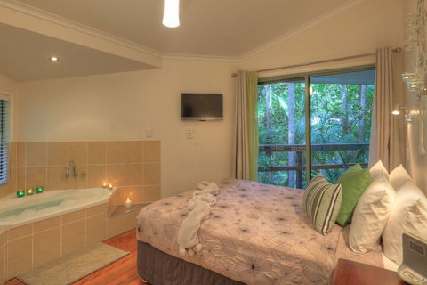 Montville Grove - Tourism Canberra 2