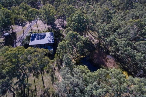 Deja Vu Estate - Tourism Canberra 0