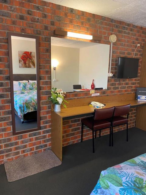 Zero Inn Motel - Tourism Canberra 4