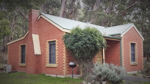 Heatherlie Cottages Halls Gap - Tourism Canberra 0