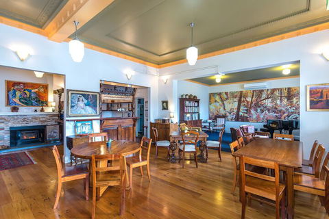 Northern Arts Hotel - Tourism Canberra 3