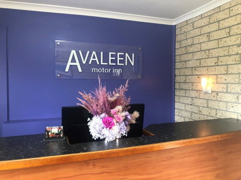 Avaleen Lodge Motor Inn - Tourism Canberra 1