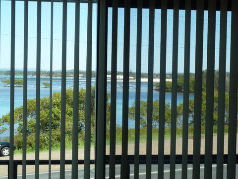 Montgomery Apartments - Tourism Canberra 2