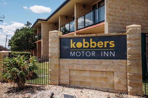Kobbers Motor Inn - Tourism Canberra 4