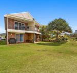 On the Beach at Hastings Point - Tourism Canberra
