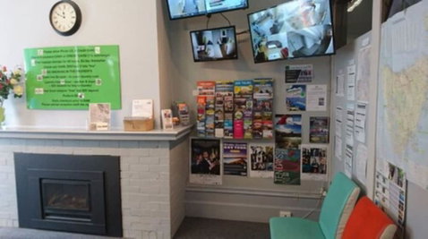 The Backpackers Imperial Hotel - Hostel - Tourism Canberra 1