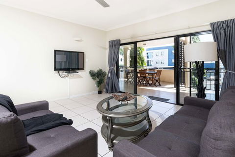 Cairns City Apartments - Tourism Canberra 4