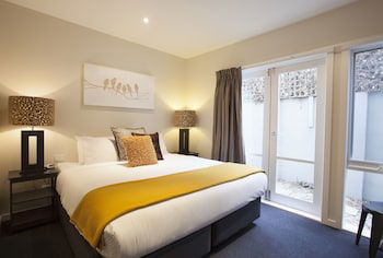 BOUTIQUE STAYS - Roxys Place - Tourism Canberra 0