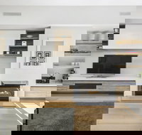 BOUTIQUE STAYS - Victorian Vogue - Tourism Canberra