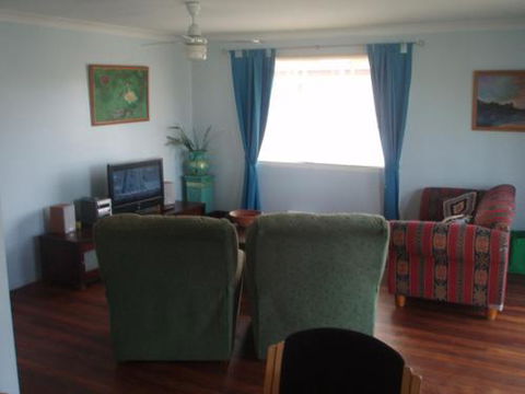 Dalby Homestyle Accommodation - Tourism Canberra 6