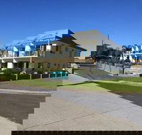 Merimbula Lake Apartments - Tourism Canberra