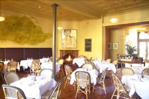 Healesville Hotel - Tourism Canberra 2