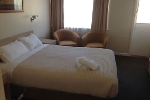 Gabriel Motor Inn - Tourism Canberra 6