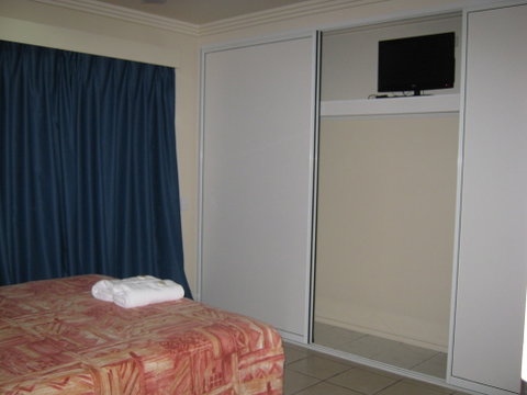 Emu Park Motel - Tourism Canberra 6