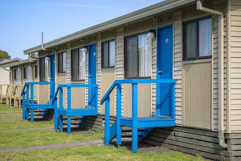 Wollongong Surf Leisure Resort - Tourism Canberra 2