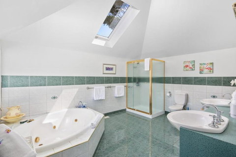 Silver Waters Bed & Breakfast - Tourism Canberra 6