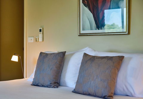 Cape Apartments - Tourism Canberra 1