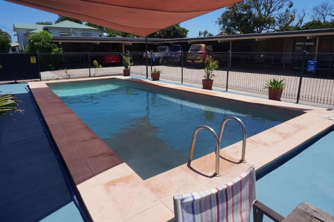 A & A Motel - Tourism Canberra 0