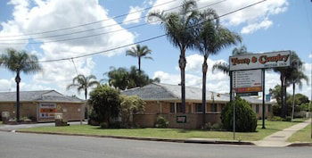 Town & Country Motor Inn - Tourism Canberra 0