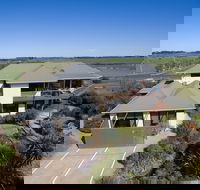 Hilltop Apartments Phillip Island - Tourism Canberra