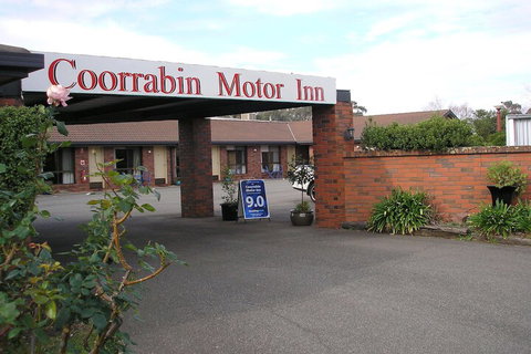 Coorrabin Motor Inn - Tourism Canberra 1