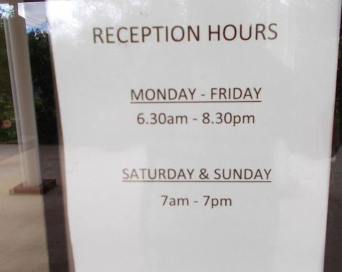Park House Motor Inn - Tourism Canberra 0