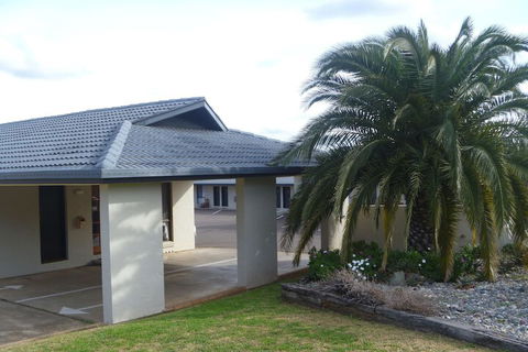 The Stagecoach Inn Motel - Tourism Canberra 1