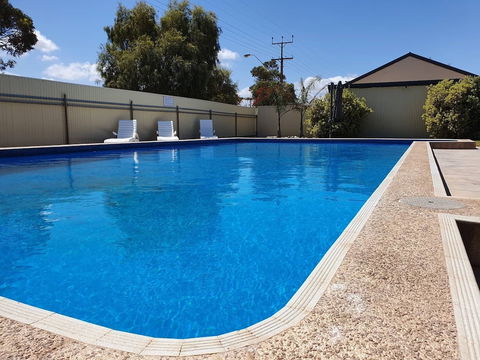Ceduna East West Motel - Tourism Canberra 3