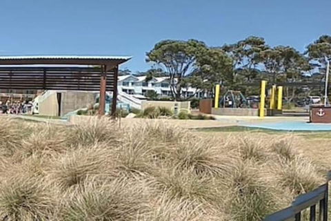 Breeze In Mollymook - Tourism Canberra 1